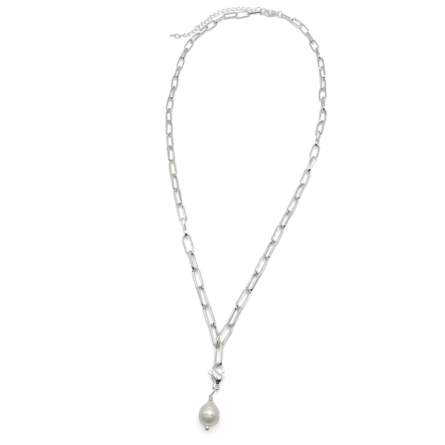 Charming silver necklace